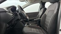 Dacia Sandero 1.0 TCe 90ch Expression — photo 12