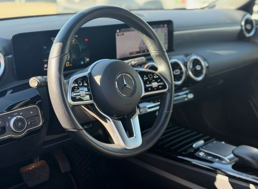 Mercedes Classe A 180 136 7G-DCT - AMG Line – 2021 – 80798 km – Essence – Boîte Automatique