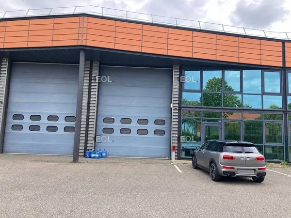 Local d'activité 265 m²