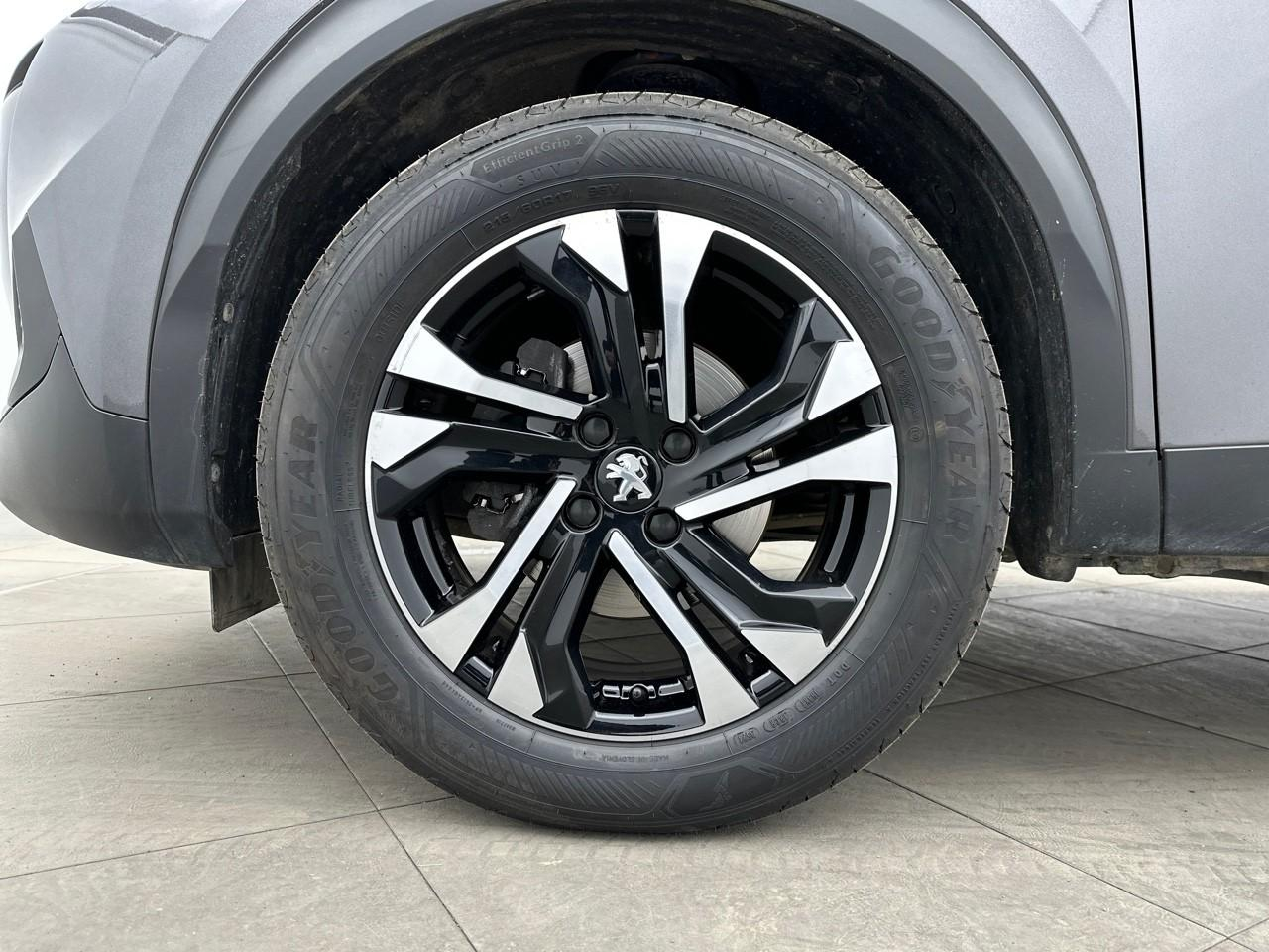 Peugeot 2008 puretech 100 s&s bvm6 allure — photo 16