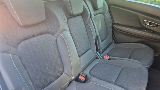 Renault Scenic 1.7 dCi 120 - Limited – 2019 – 112045 km – Diesel – Boîte Manuelle — photo 58