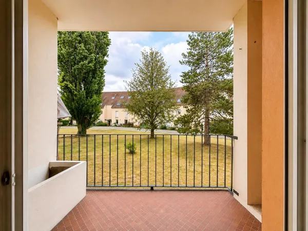 Appartement T3 entre calme et praticité