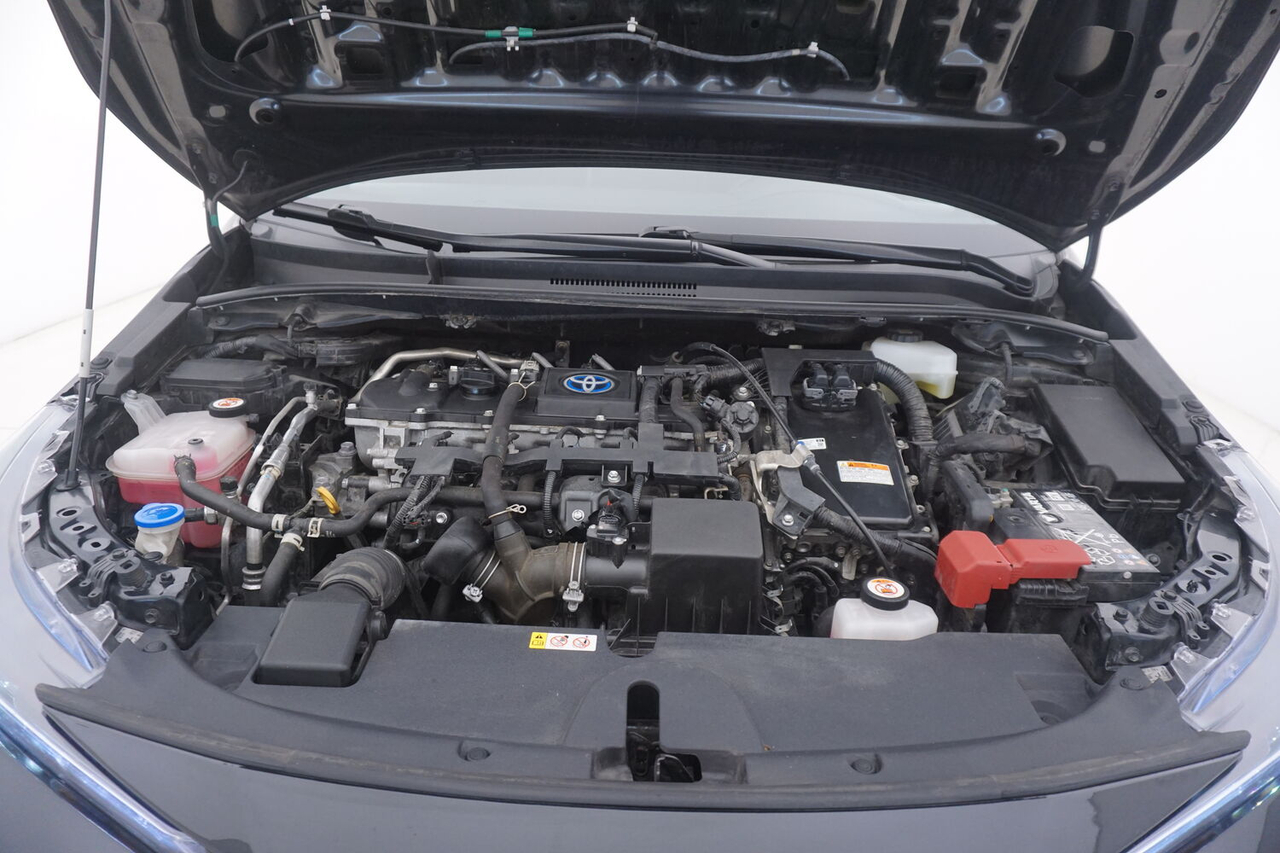 Toyota Corolla Touring Sports — photo 15