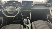 Peugeot 2008 1.2 PureTech 100ch S&S Active — photo 8