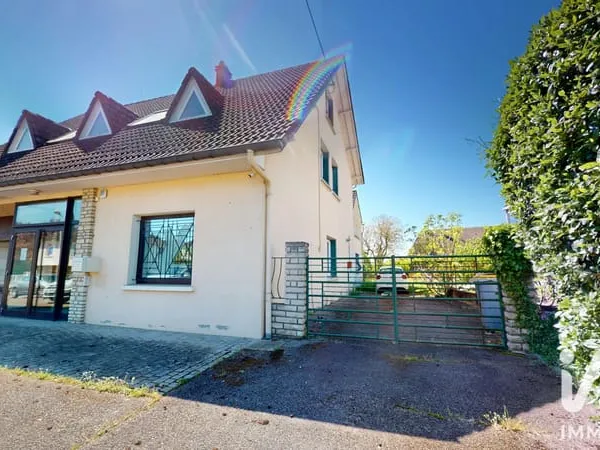 Immeuble de rapport 360 m²