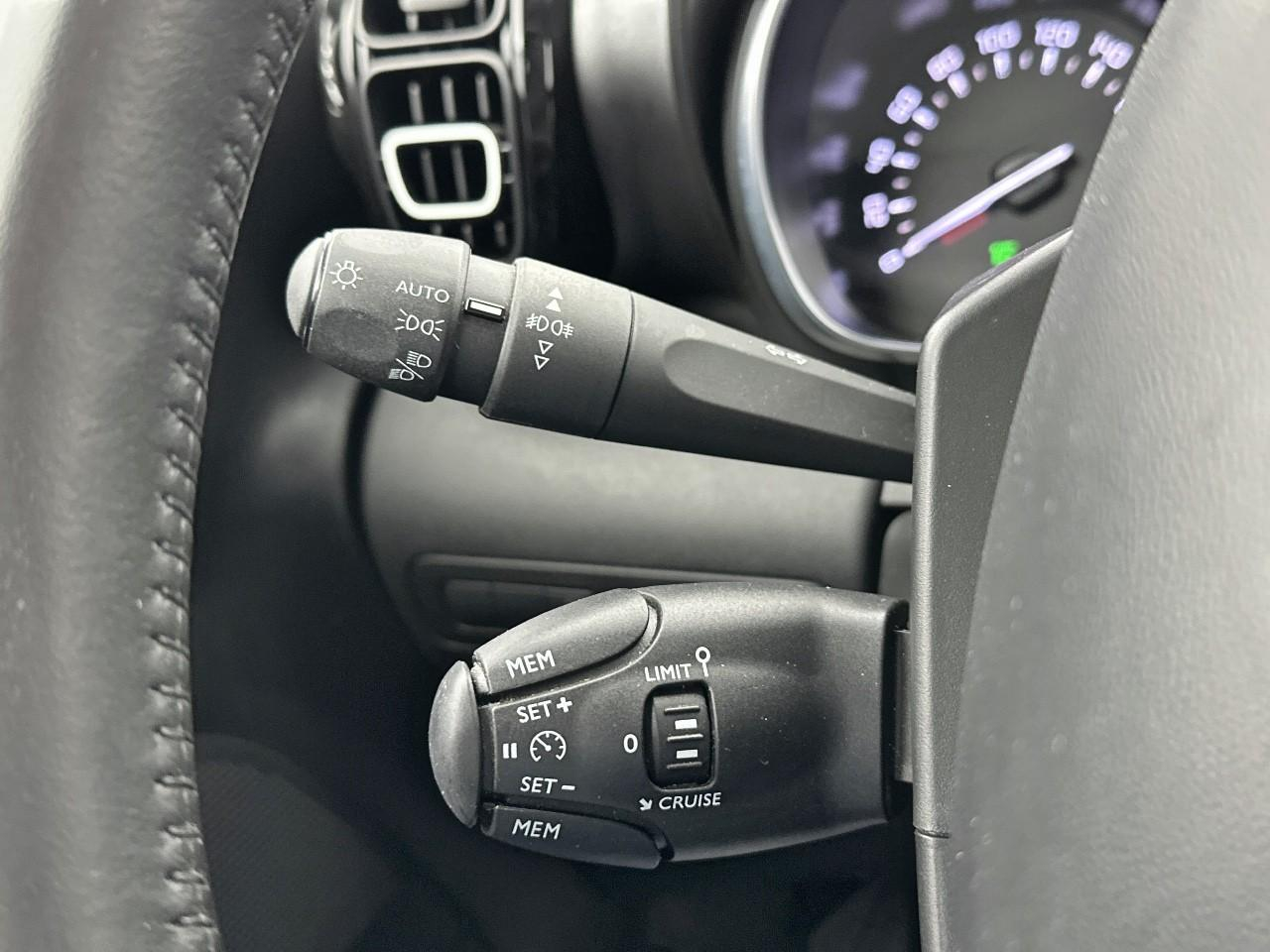 Citroën C3 Aircross puretech 110 s&s bvm6 shine pack — photo 21