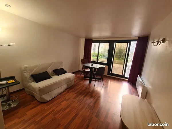 Studio 1 pièce 31 m²
