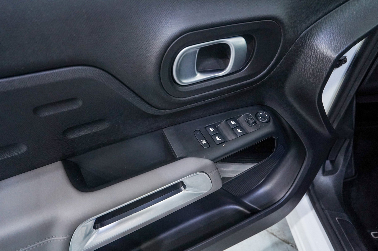 Citroën C5 Aircross — photo 17