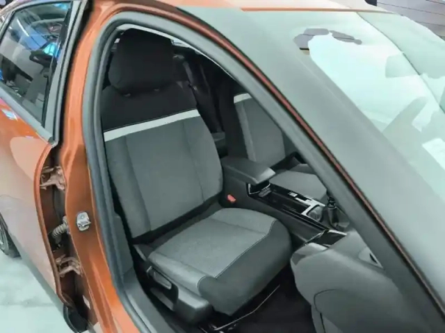Citroën C4 puretech 100 s&amp;s bvm6 feel — photo 9