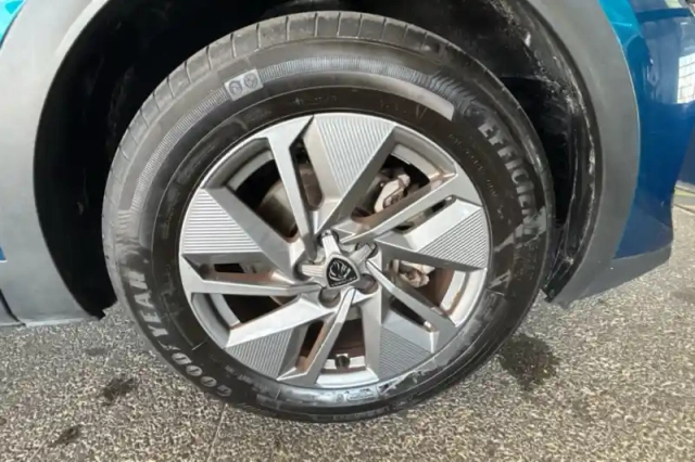 Peugeot 408 puretech 130 ch s&amp;s eat8 — photo 15