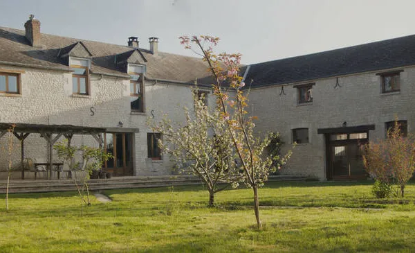 Maison 7 pièces 469 m²