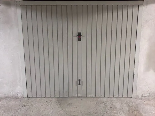 Garage à louer