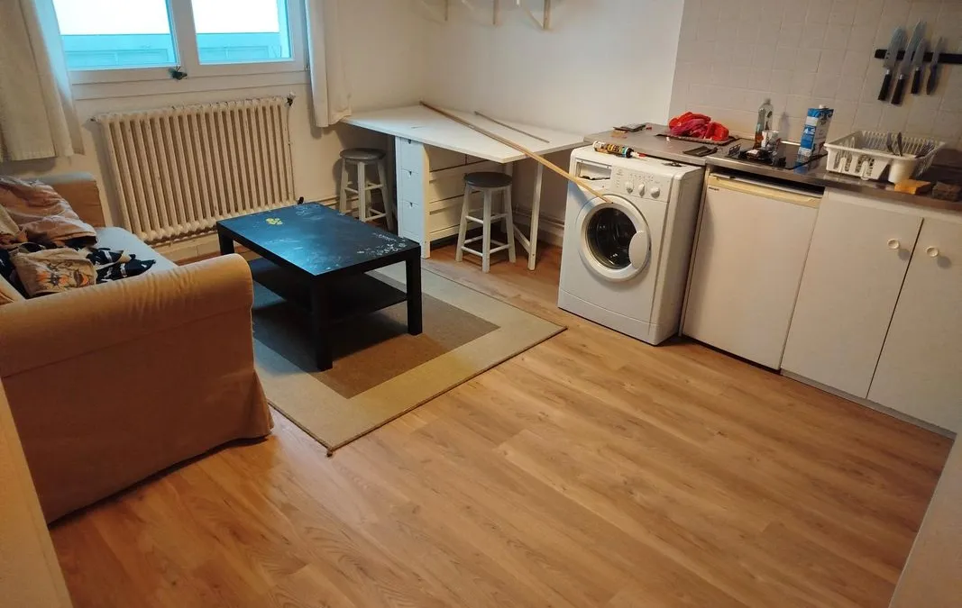 Photo 1
