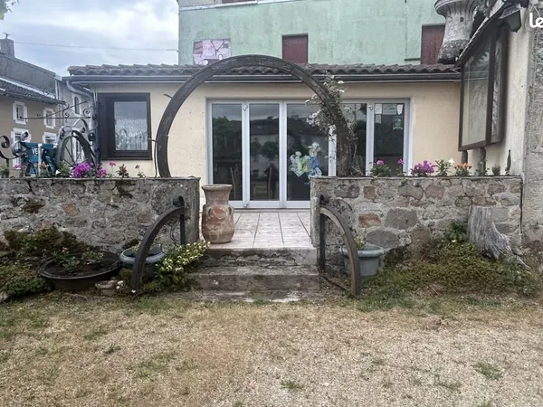 Immeuble 503 m²