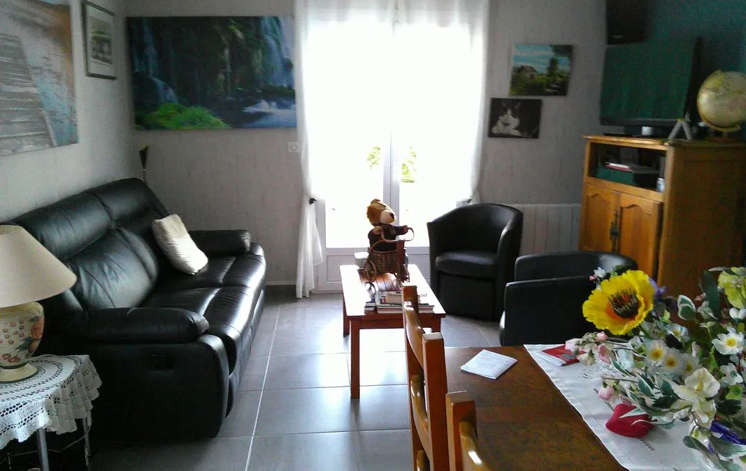 Photo 2