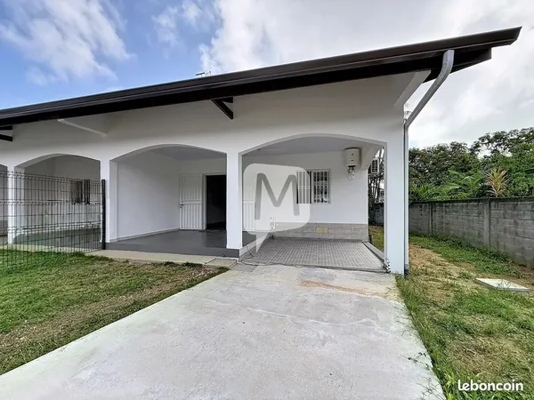 Propriété 3 pièces 80 m²