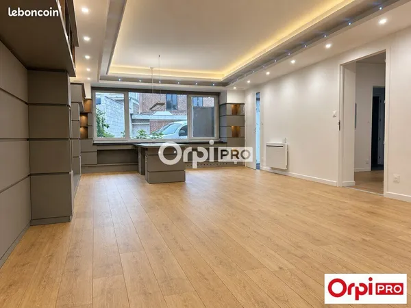 Bureau 80 m²