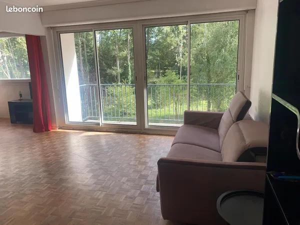Appartement Lumineux - 5 pièces - 3/4 Chambres - 92m2