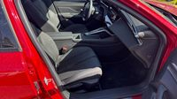Peugeot 308 1.2 Hybrid 145ch GT e-DCS6 — photo 15