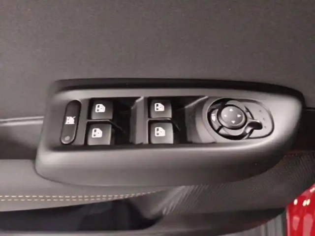 Alfa Romeo Tonale 1.3 ibrida plug-in 280ch veloce at6 e-q4 — photo 12