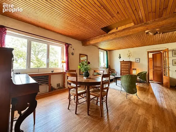 A vendre Maison Gennes Val De Loire de 125 m2.