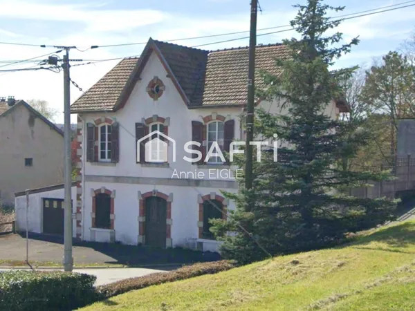 MAISON DE VILLAGE DE CHARME avec 4 chambres