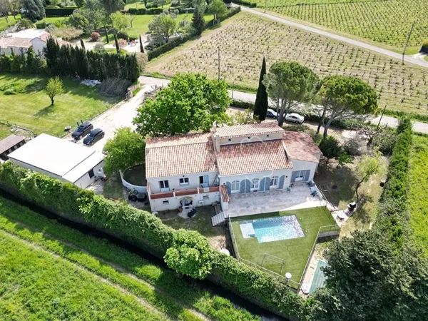 Maison de campagne à Orange