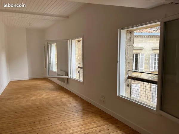 T2 renové centre-ville Bergerac 50 m