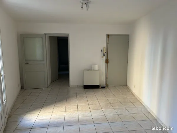Loue appartement 3 pièces