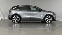 Renault Mégane E-Tech Electric EV60 220ch Iconic super charge — photo 4