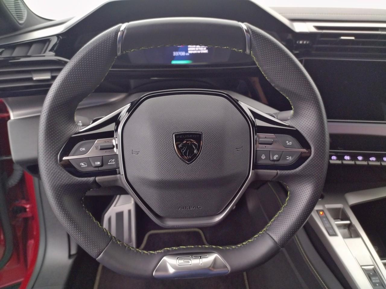 Peugeot 408 phev 225 e-eat8 gt — photo 19
