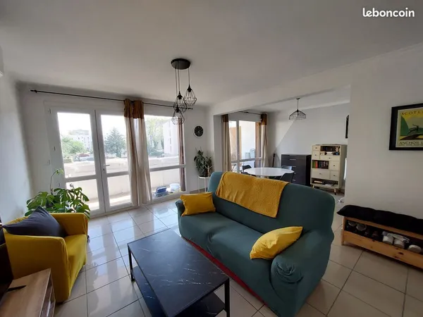 Appartement T3 - 72 m² avec Ascenseur, Rénové, Clim 2025, Parking Résidence & Cave