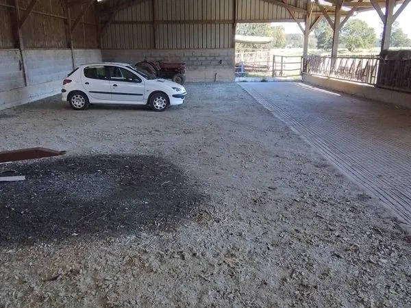 Location emplacement pour camping car ou autres...