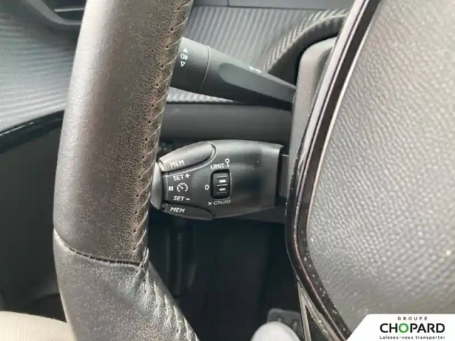 Peugeot 208 electrique 50 kwh 136ch — photo 11