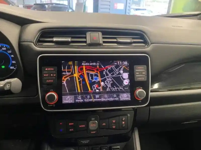 Nissan Leaf 150ch 40kwh n-connecta 22 — photo 10