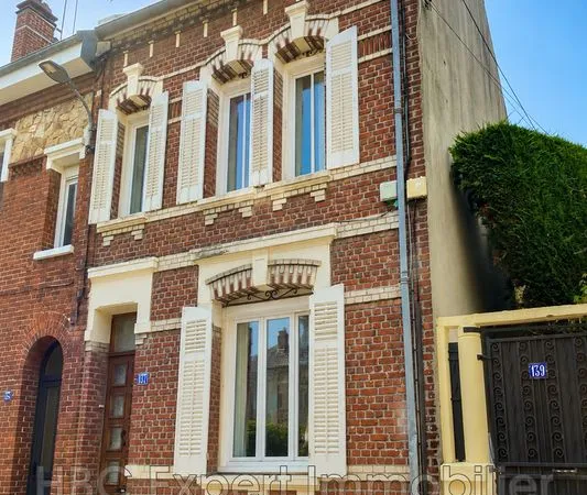 Maison 5 pièces 130 m²