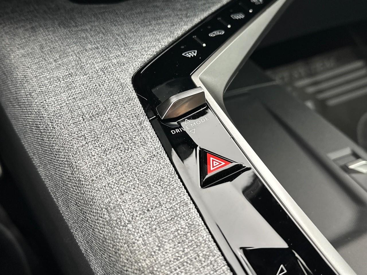 Peugeot 5008 hybrid 145 ch e-dcs6 gt — photo 30