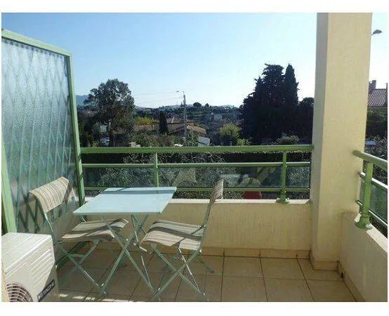 Studio 1 pièce 26 m²