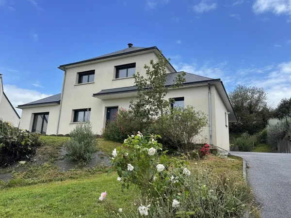 Maison 5 pièces 126 m²