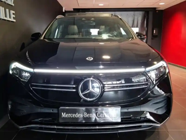 Mercedes Eqa 250+ amg line — photo 4