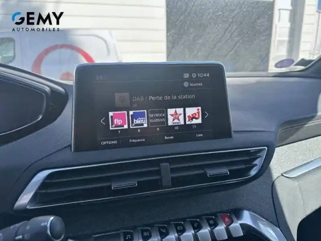 Peugeot 5008 puretech 130ch s&amp;s bvm6 — photo 36