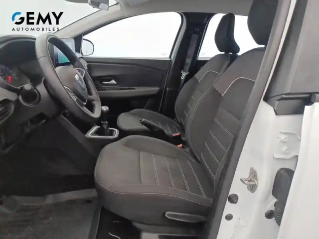 Dacia Sandero sce 65 - 22 — photo 24