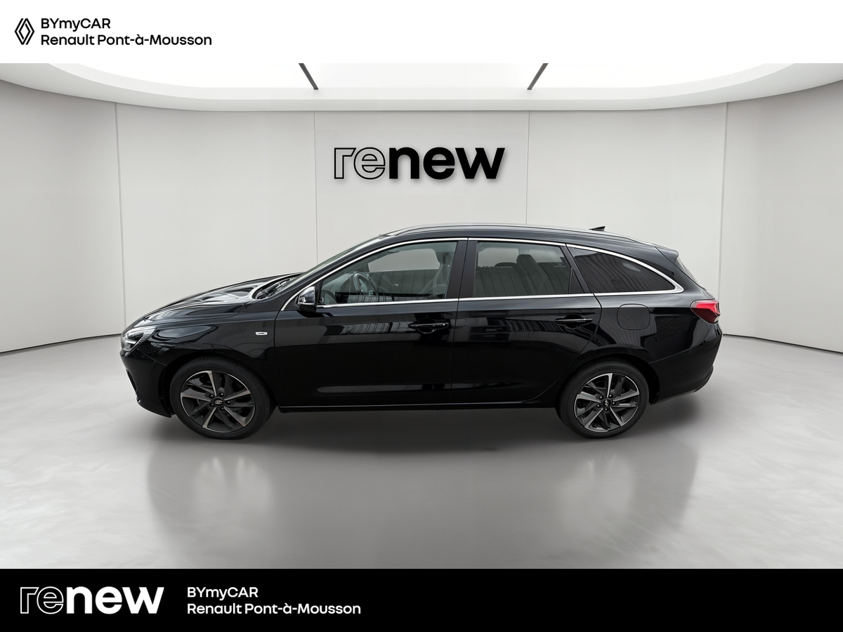 Hyundai i30 SW 1.0 T-GDi 120 DCT-7 Hybrid 48V — photo 2