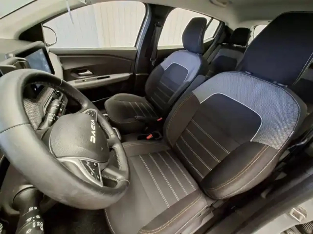 Dacia Sandero tce 90 — photo 18