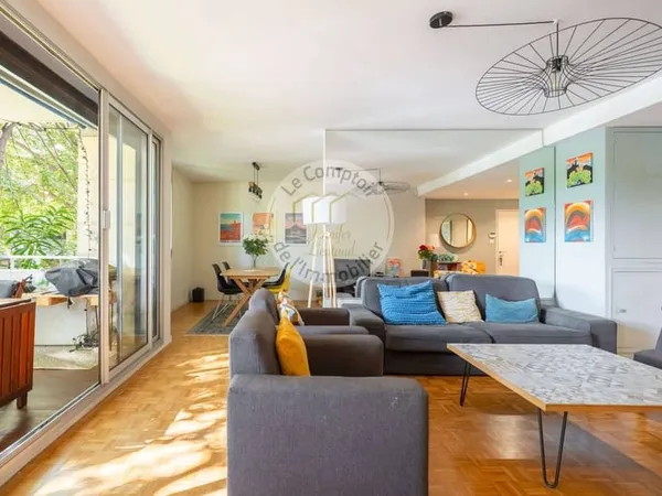 Appartement 5 pièces 100 m²