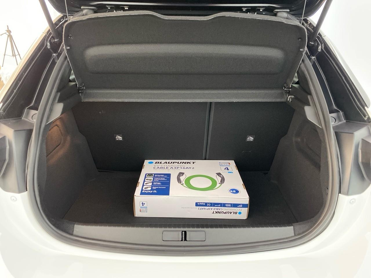 Opel Corsa gs electric 156 ch — photo 6