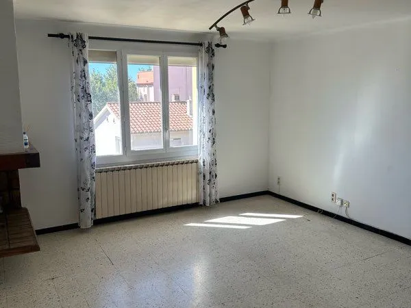 Appartement F3 80 m2