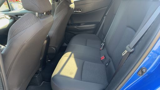 Toyota C-HR 1.8 VVT-i 122  Hybride 2WD CVT - Design – 2019 – 70409 km – Hybride essence – Boîte Automatique — photo 4