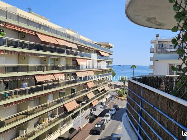 Studio 1 pièce 22 m²