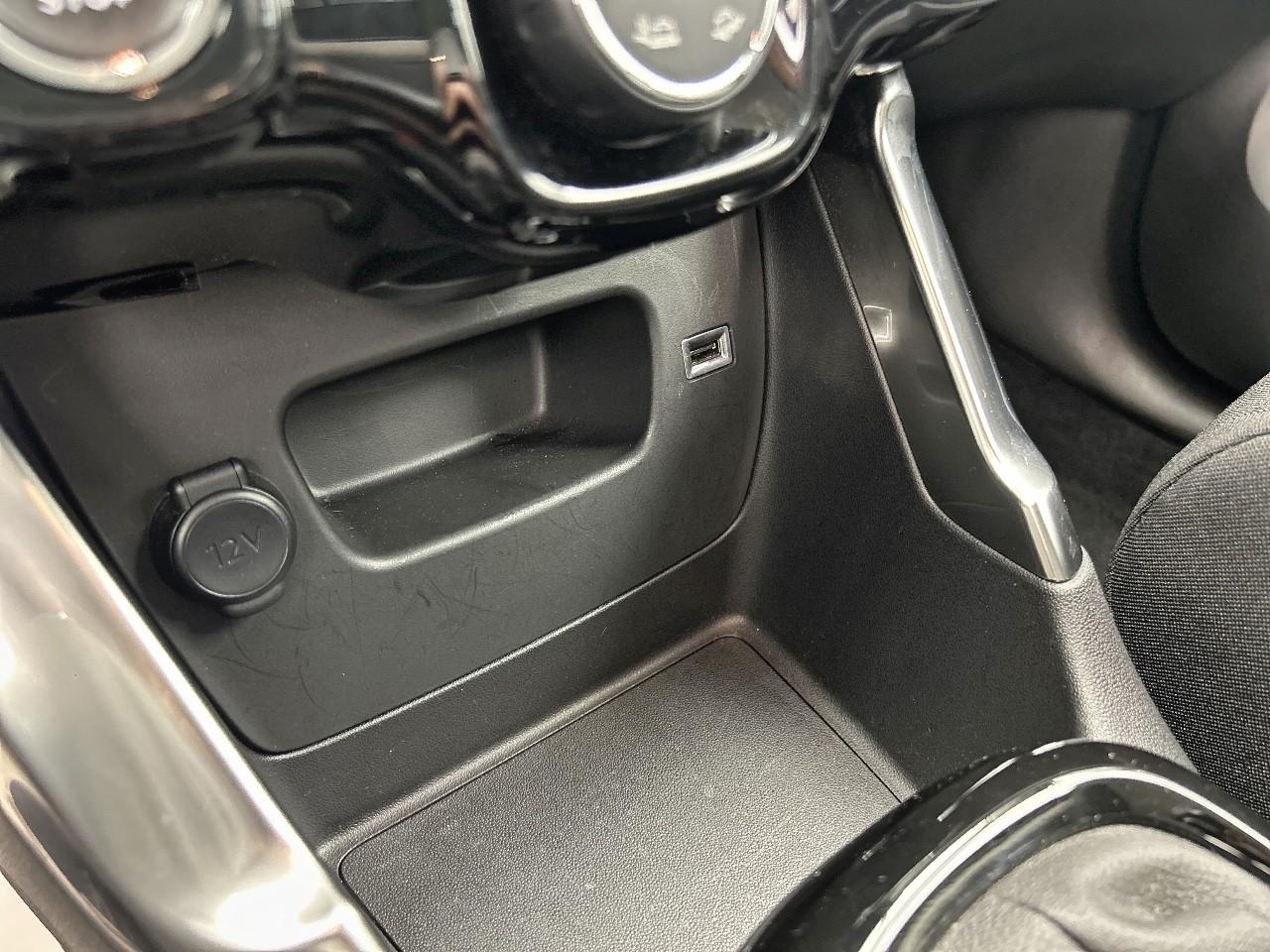 Citroën C3 Aircross bluehdi 110 s&s bvm6 shine — photo 23